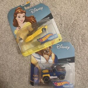 Disney Yellow and Blue Cars Set Hot Wheels Beauty & The Beast - Belle